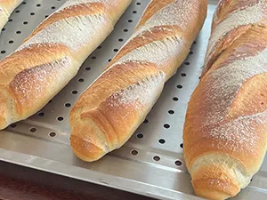 Ligne de production de baguettes et ciabattas
